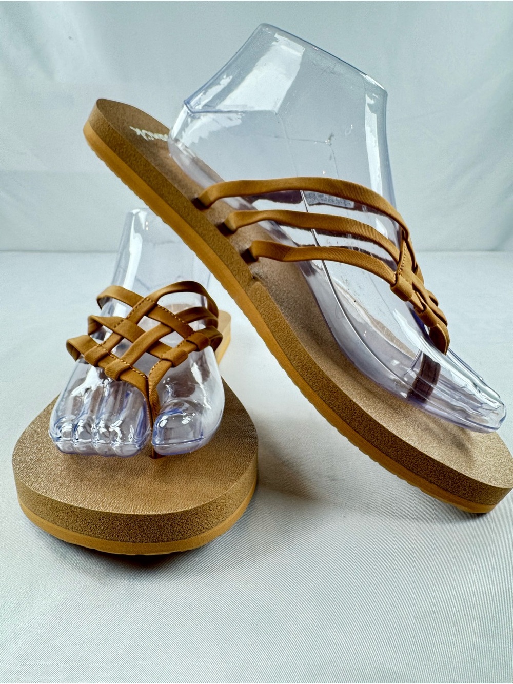 Sanuk Tan Strappy Toe-Post Sandals with Memory Foam Footbed